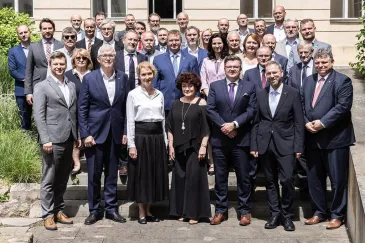186. zased&aacute;n&iacute; Pl&eacute;na Česk&eacute; konference rektorů